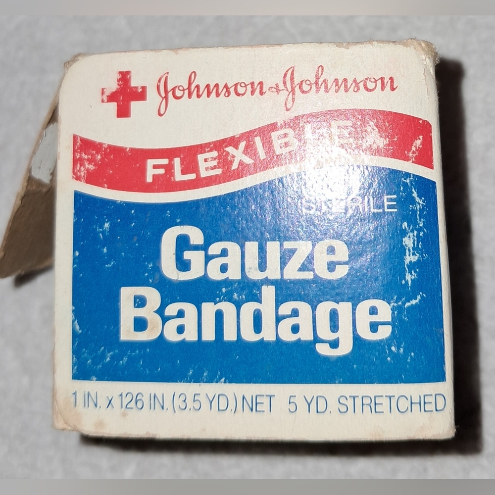 JOHNSON & JOHNSON FLEXIBLE GAUZE BANDAGE